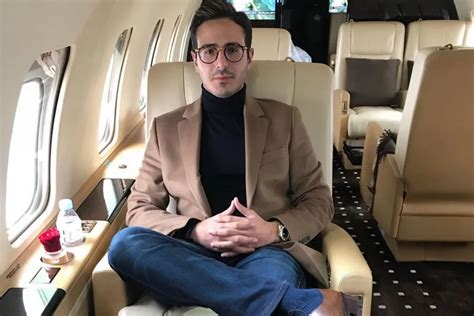 tinder swindler fake watches